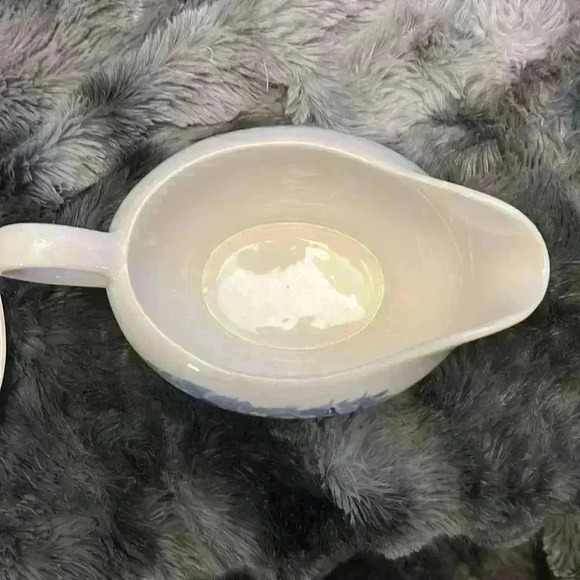 Vintage Wedgwood (countryside) Gravy  Boat - Picture 4 of 8